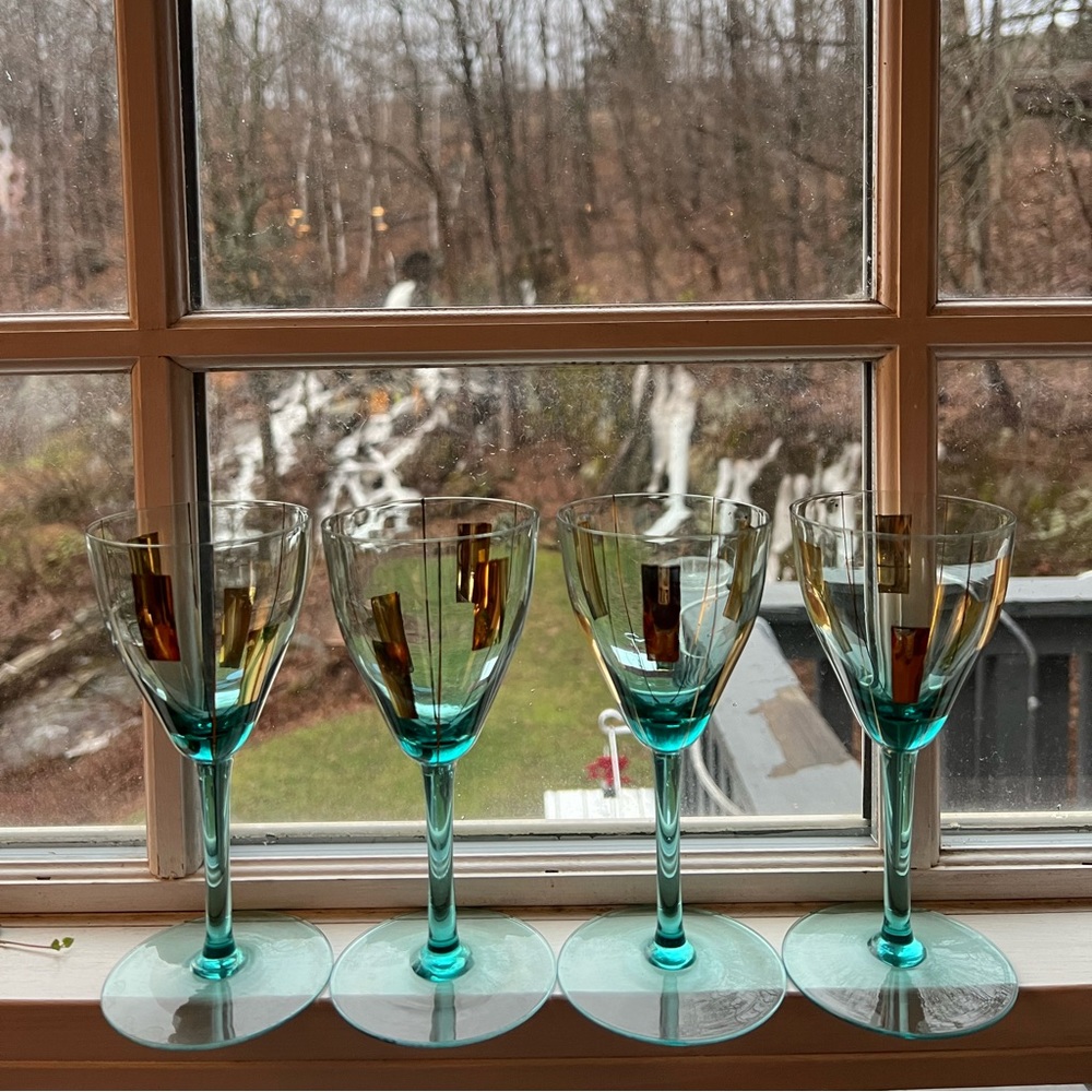 VINTAGE GLASSES